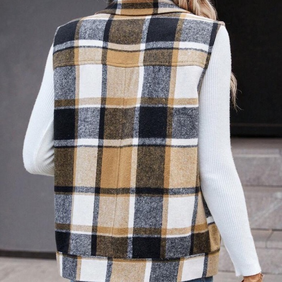 New plaid button down sleeveless vest jacket - Picture 5 of 5